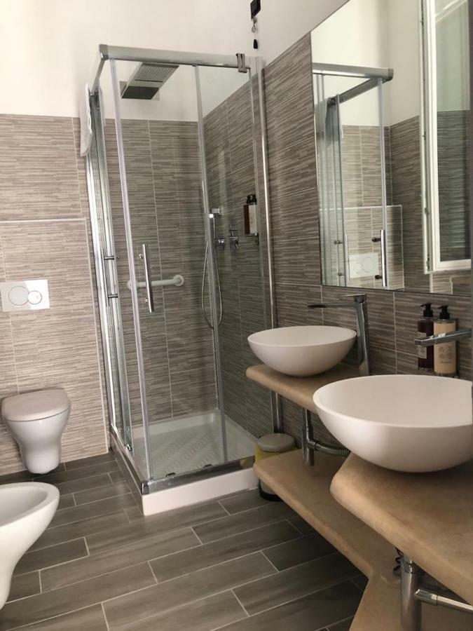 Alla Porta Di Sotto B&B フィヴィッツァーノ エクステリア 写真